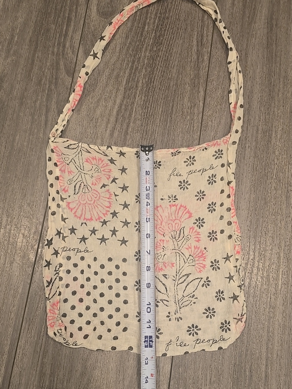Free People Floral Patchwork Cream and Pink Shear 3 Set Boho Style bags. - Picture 10 of 14